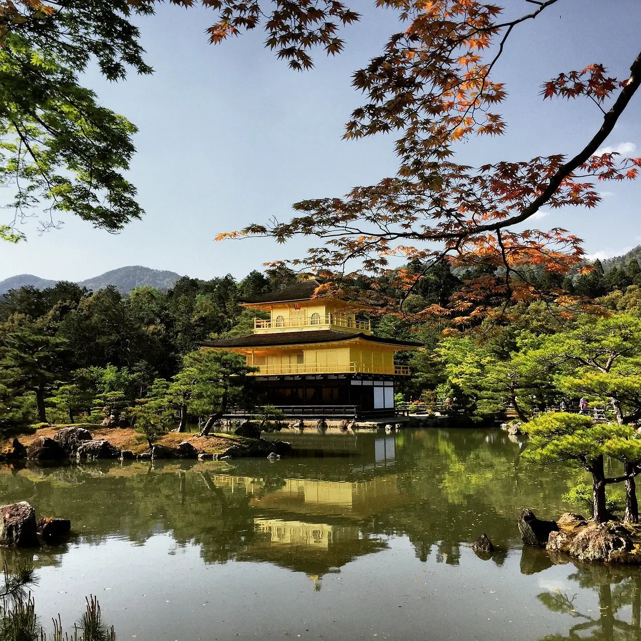 Hvordan er vejret i Kyoto i februar?
